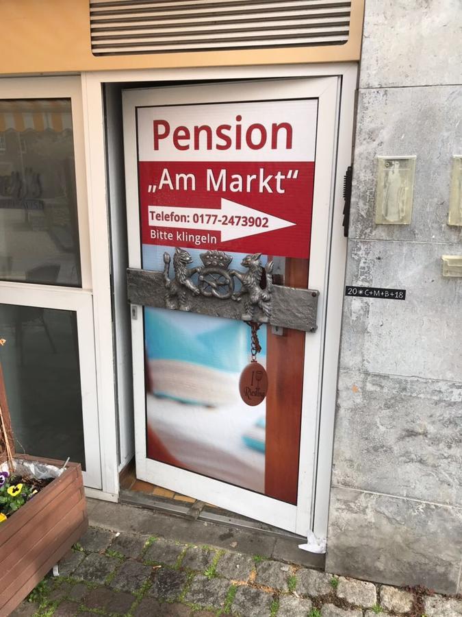 Pension "Am Markt" Трайс-Карден Экстерьер фото