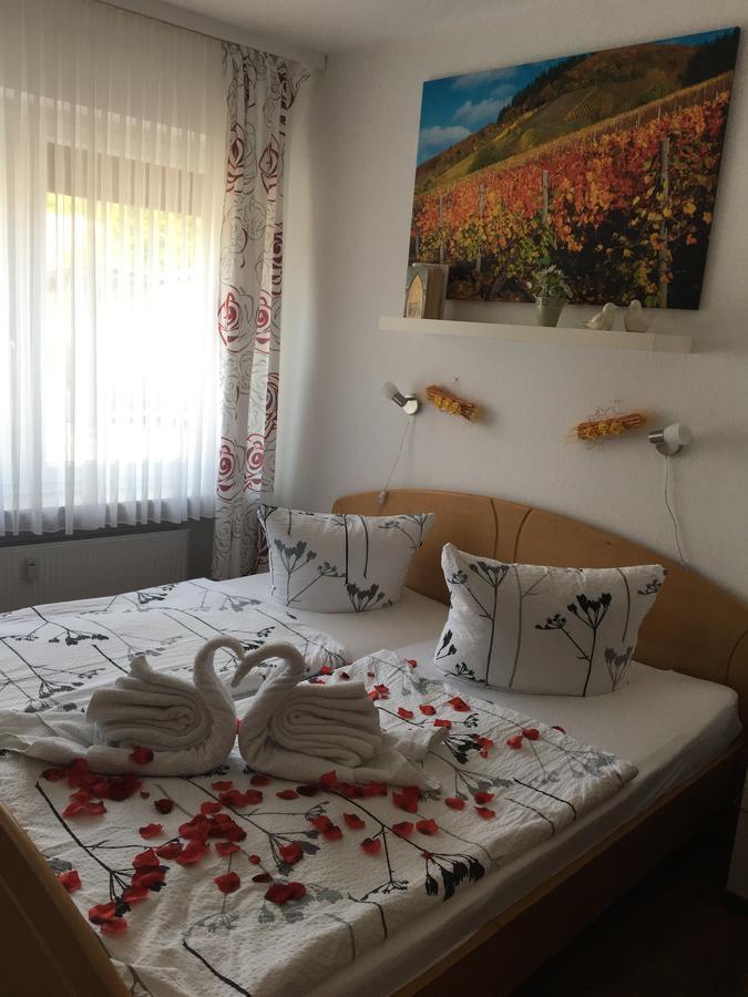 Pension "Am Markt" Трайс-Карден Экстерьер фото